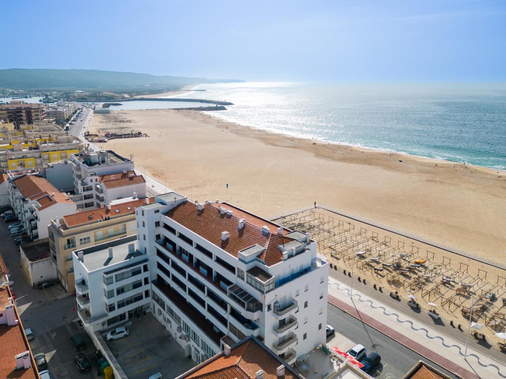 T2 Dina'S Place Nazaré Exteriér fotografie